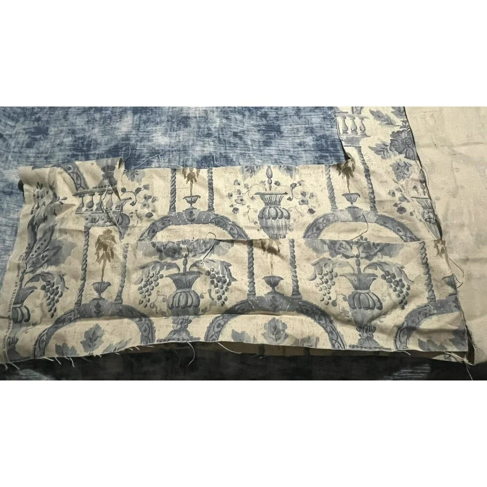 Lee Jofa, Rye Damask an Exclusive Richard Smith Design Fabric Remnant England